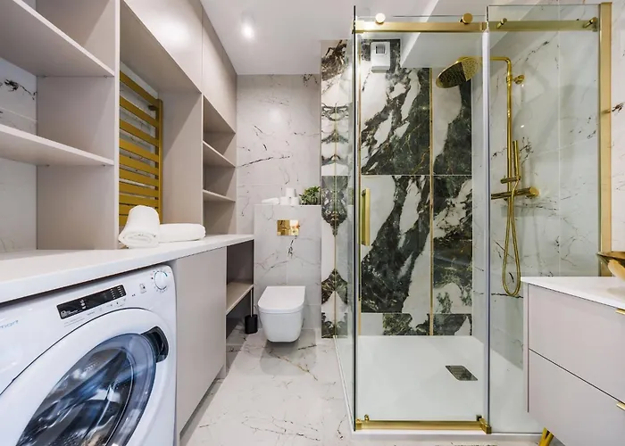 Gold&marble Luxe Apartment- Centre, Free Parking By Staynest Lägenhet